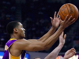 レイカーズが開幕4連敗、遠い白星…昨季NBA王者ウォリアーズは好調 画像