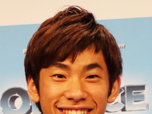 織田信成、右膝の手術から3ヵ月ぶりに氷上に「立てるだけで本当に嬉しい」 画像
