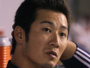 阪神・西岡剛、減額制限いっぱいの40％減も「来年が楽しみ」 画像