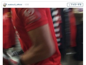 槙野智章が「最新のトレーニング」を披露…井岡一翔からもらったグローブを使用 画像