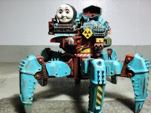殺人光線、火炎放射…「多脚機関戦車トーマス」のクオリティがトラウマもの!! 画像
