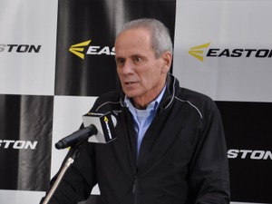 「松坂大輔ら日本人選手に感謝」レッドソックスのラリー・ルキーノ前社長 画像