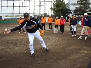 プロ野球OBが教える三井ゴールデン・グラブ野球教室…指導者向けに神戸で開催 画像