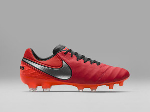 ナイキ「メタルフラッシュパック」…スウッシュがメタリックデザイン 画像