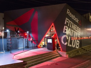 リーボック、原宿に期間限定「 フィットネス バトルクラブ」をオープン 画像