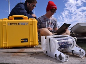 水中ドローンキット組立調整済モデルが発売…水中撮影もOK！ 画像