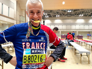 東京マラソン2016、外国人ランナーが6千人参加「あの一礼は武士道？」 画像