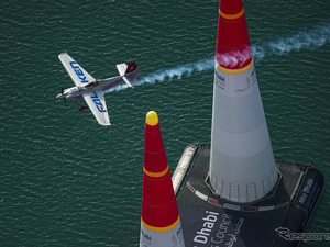 レッドブル・エアレース開幕戦は波乱、室屋義秀はオーバーGで7位 画像