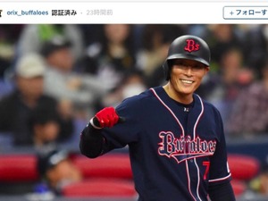 オリックス、本拠地で初勝利…糸井嘉男が決勝打後に笑顔 画像