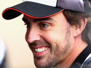 F1、アロンソが中国GPでレース復帰…フリー走行1回目後の再検査をクリア 画像