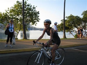 小泉ニロのコラムはトライアスロン挑戦 画像