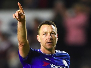 ジョン・テリーの去就は？チェルシーのヒディンク監督、チームに苦言 画像