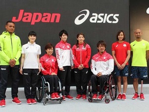 アシックス、リオ五輪の日本選手団公式ウエアを発表…胸に桜満開！ 画像