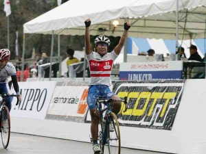 ジャパンカップオープン女子、沖が萩原を制して8連覇 画像
