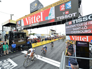 自転車選手もサッカーに釘付け！…山口和幸のツール・ド・フランス日記 画像