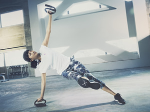 アディダス、夏から秋に向けた「レイヤード ウェア」発売 画像