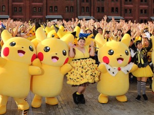 渡辺直美、大量のピカチュウとキレキレダンス!「ずぶぬれスプラッシュショー」開催 画像
