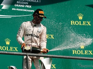 #F1 ベルギーGP、途中赤旗中断の混乱がありながらも、ロズベルグがポール・トゥ・ウィン 画像