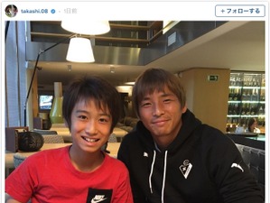 エイバル・乾貴士、レアルU-14の“ピピ”中井卓大と2ショット「ドリブル教えてほしい」 画像