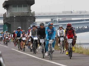 自転車動画専門のシクロチャンネルでTOKYOセンチュリーライド 画像