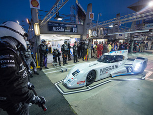 【ルマン14】日産 ZEOD RC、時速300kmでEV走行…最高記録を樹立 画像