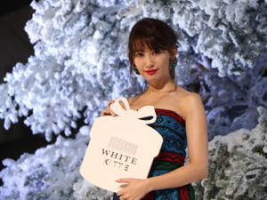 こじはる、AKB最後のクリスマスは「競馬の仕事」…KITTEライトアップセレモニー 画像