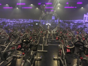 音楽で盛り上がりながら45分ノンストップエクササイズ！アディダス＆FEELCYCLE 画像