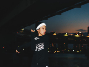 光を反射するスプレー「アルベド100」発売…自転車や衣類に使用可能 画像