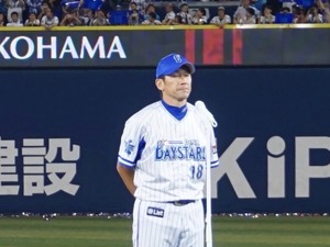 元横浜DeNA・三浦大輔「すごいよ、これは」…自身の野球人生を記録した『永遠番長』に感動 2/5発売 画像