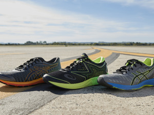 アシックス、フライトフォーム採用のランニングシューズ3種発売 画像