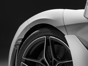 走った！マクラーレン650S後継モデル、躍動するテストドライブ動画を初披露 画像