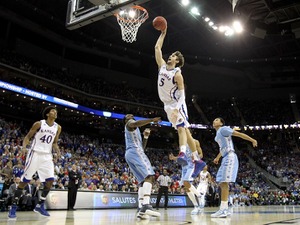 日本スポーツ界を変えるきっかけは「大学スポーツ」にあり…明治大学が抱える悩みとは 画像