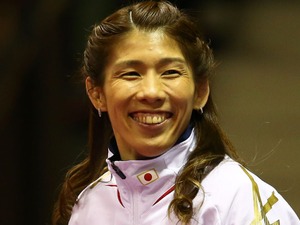 吉田沙保里、長谷部誠に胸キュン？…女子レスリングの練習見学「迫力あって興味深かった」 画像