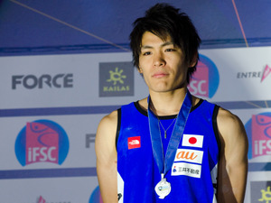 楢崎智亜、2位に悔し涙…逆転を許したボルダリングW杯八王子大会 画像