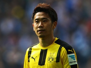 香川真司、一枚の違うカードを探せ！…「ウォーリーをさがせみたい」「なんか楽しい」の反響 画像