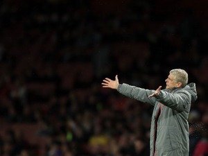 アーセナルのベンゲル監督、空席が目立った本拠地にも平然 画像