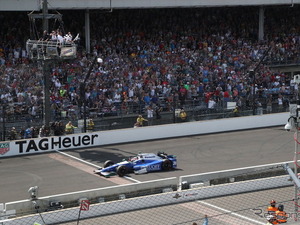 佐藤琢磨、インディ500で初優勝…日本人初の偉業達成 画像