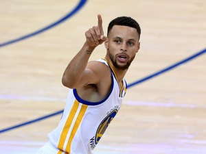 初戦快勝も「お祭りムードにはならない」ウォリアーズ…2季ぶりの王座奪還なるか 画像