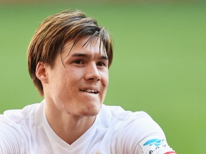サッカー日本代表・酒井高徳、大都会・東京でオシャレな休日「はい完全田舎者発言」 画像