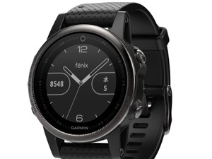 ガーミン、コンパクトなマルチスポーツウォッチ「fenix5s Sapphire」発売 画像