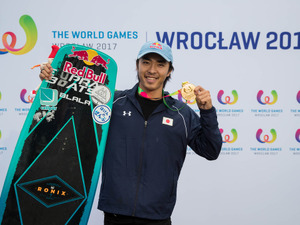 ワールドゲームズ、手塚翔太がウェイクボードで金メダル 画像