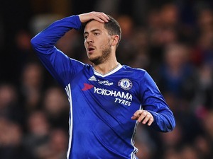 アザール移籍の噂、コンテ監督は一笑に付す 画像