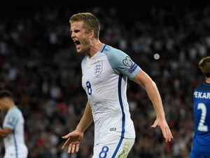 イングランド代表が逆転勝利、監督は選手が経験を積めたと喜ぶ 画像