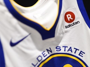 NBA「ゴールデンステート・ウォリアーズ」、楽天とユニフォーム・パートナー契約 画像
