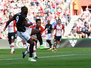 マンU、ルカクが6試合6発…吉田麻也フル出場のサウサンプトンに勝利 画像