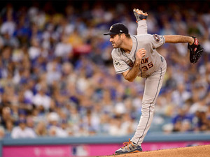 【MLBプレーオフ】投手受難のWS、両軍計22本塁打は新記録に…豪腕はボールが「滑る」と主張 画像