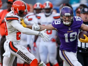 アーセナルを観てサッカーが大好きになったNFL選手が話題！ 画像