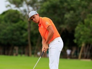 ファウラーがロングパットを決めてギャラリー大熱狂！ 画像