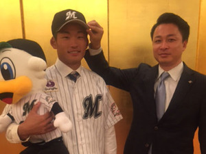 ロッテがドラ3左腕の山本大貴と契約「ファイターズ戦に先発をして勝ちたい」 画像