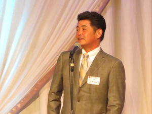 日本一ソフトバンクが家族と一緒に納会…工藤公康監督「選手を支えていただき…」 画像